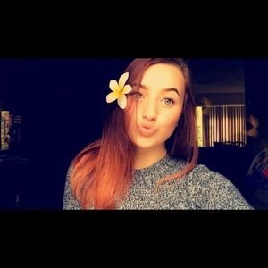 Meet your Posher, Alaina